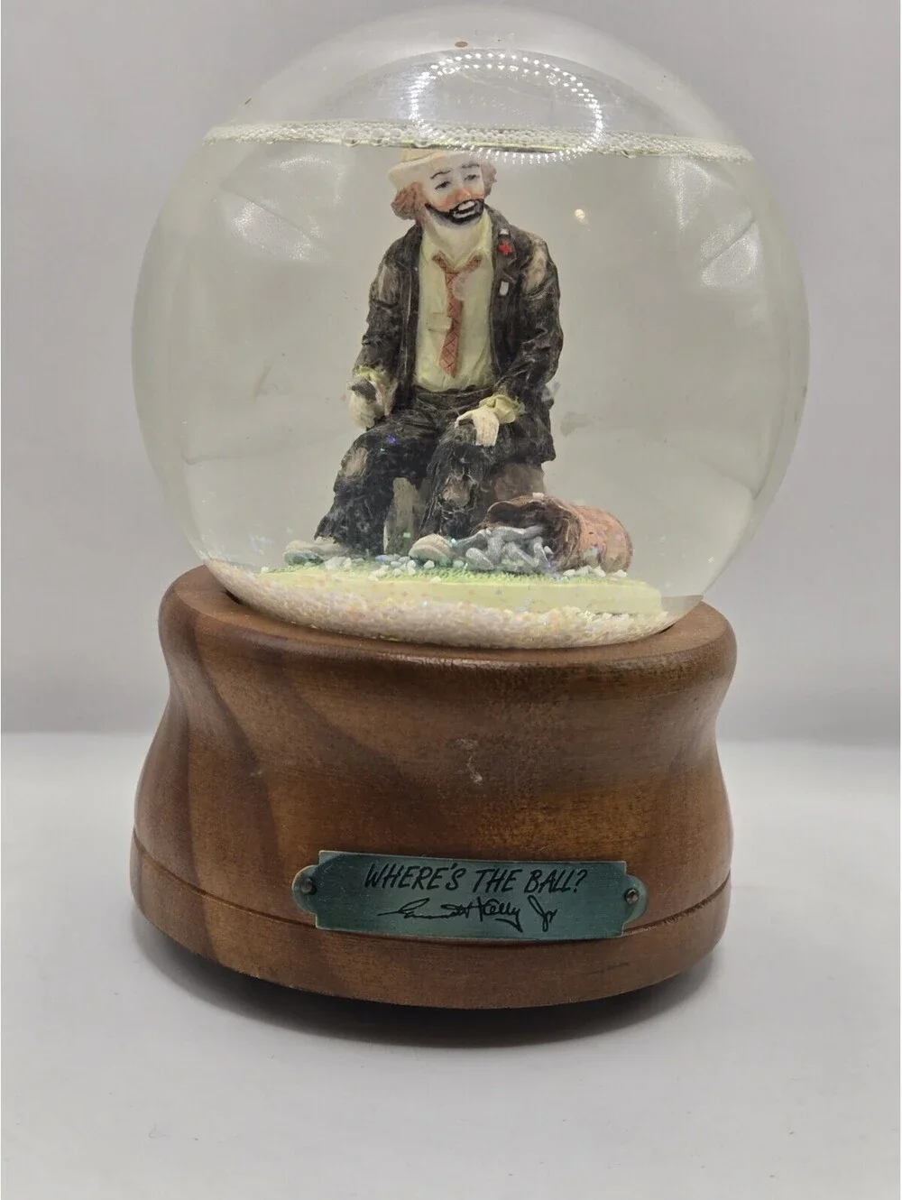 VTG Emmett Kelly Jr Where’s The Ball Clown Musical Snow Globe Music Box Flambro